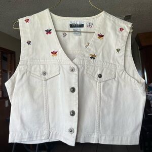 Vintage white denim vest with butterfly embroidery size L